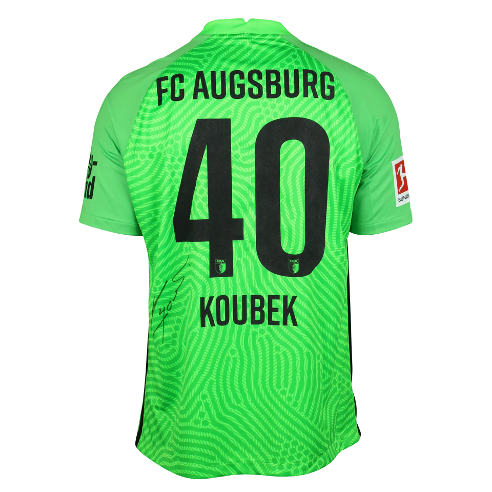 来自FC Augsburg的Tomáš Koubek球衣
