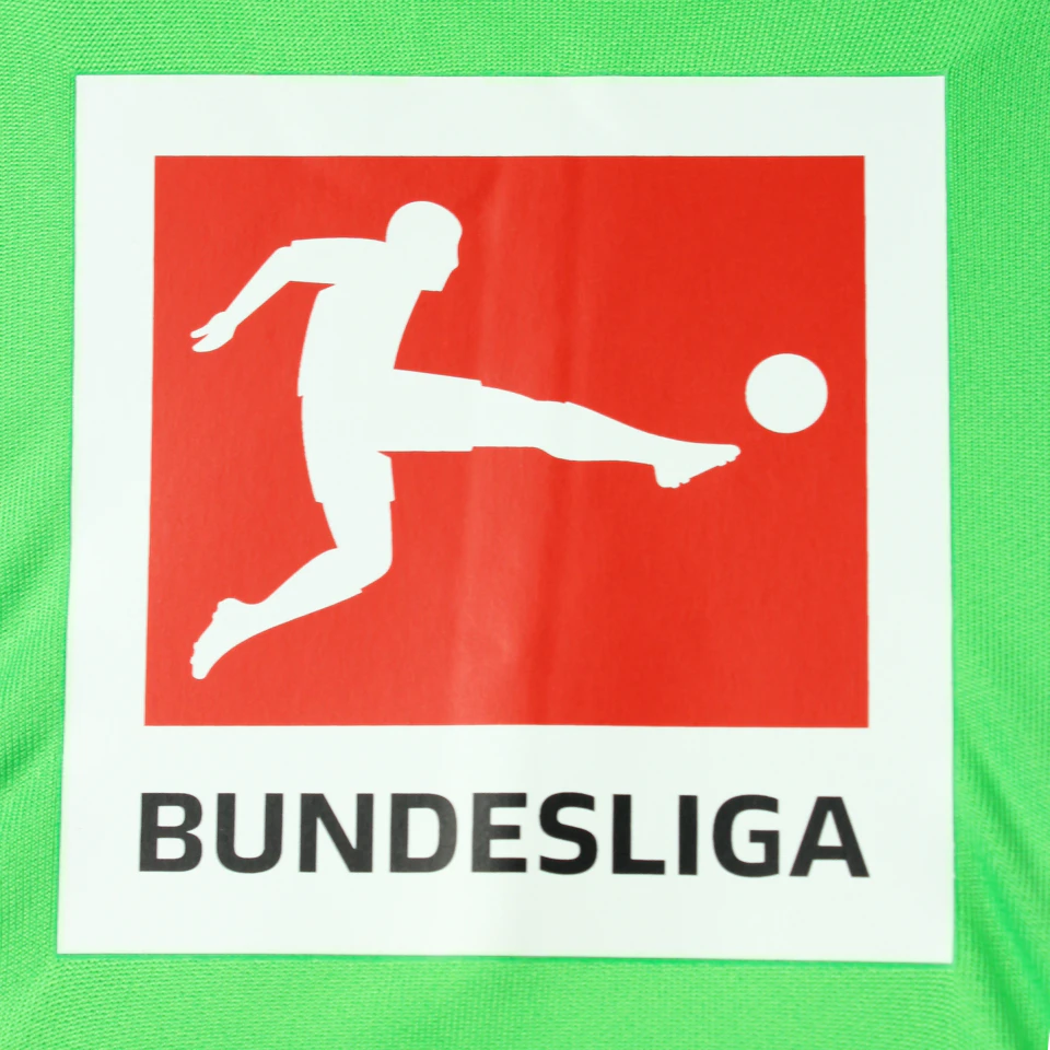 来自FC Augsburg的Tomáš Koubek球衣