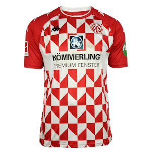 Moussa Niakhate Mainz 05 forması