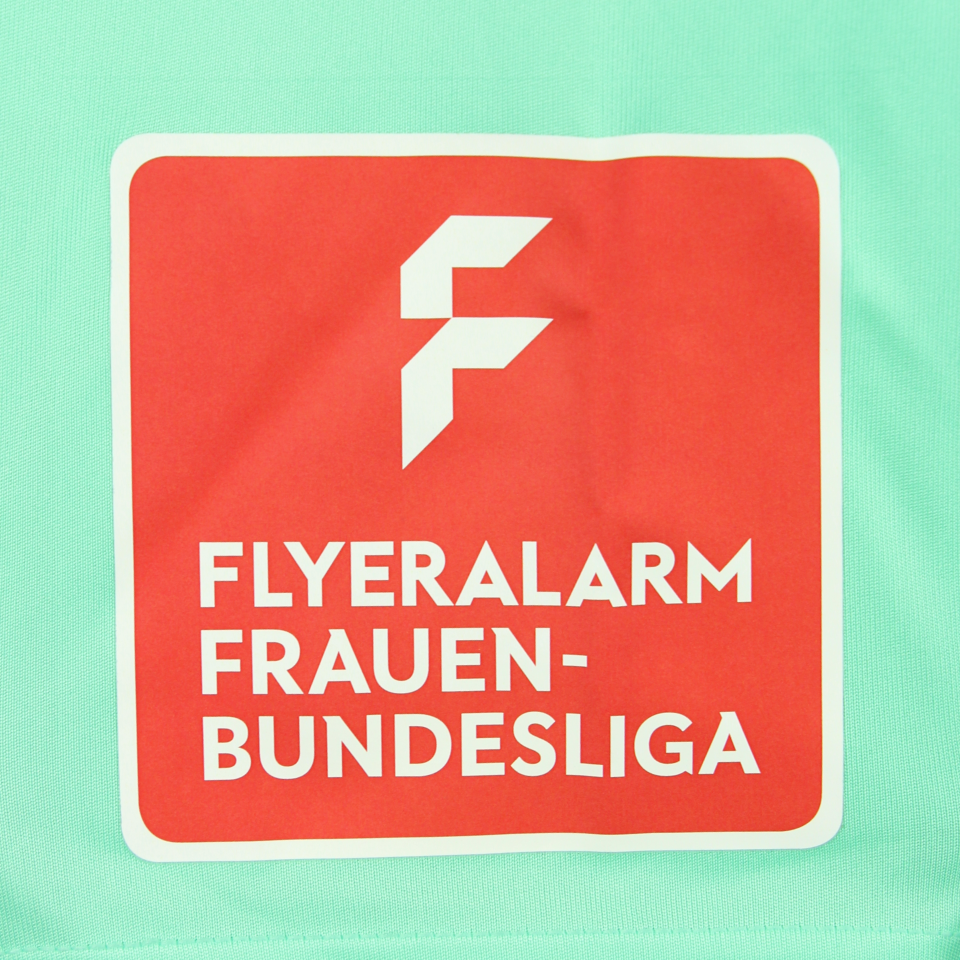 Sophia Winkler SGS Essen W shirt
