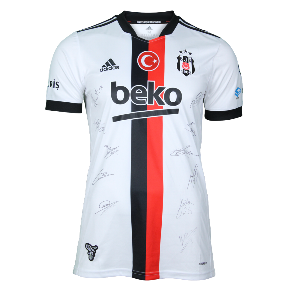 Atiba Hutchinson Squad Signed Shirt