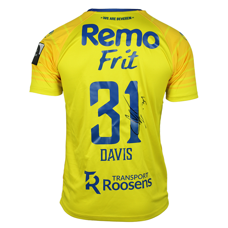 Michael Davis S.K. Beveren shirt