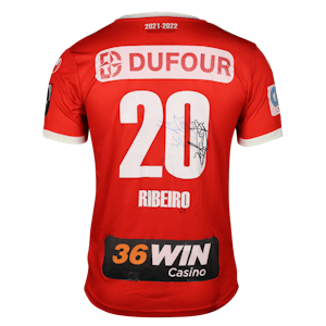 Camisa de Lucas Ribeiro Costa Royal Excel Mouscron