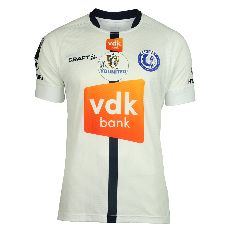 Ilombé Mboyo  KAA Gent shirt