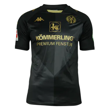 来自Mainz 05的Silvan Widmer 球衣