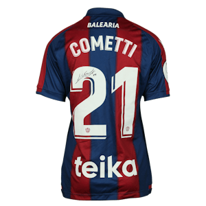 Aldana Cometti Levante Femenino shirt