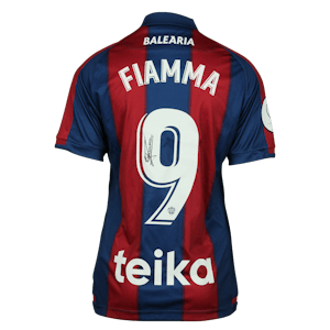 Fiamma Iannuzzi Levante Femenino shirt