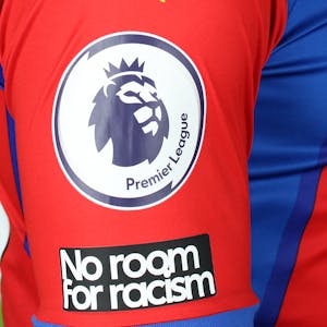 Luka Milivojević Crystal Palace shirt