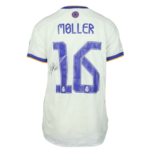 Caroline Møller | v. PSG