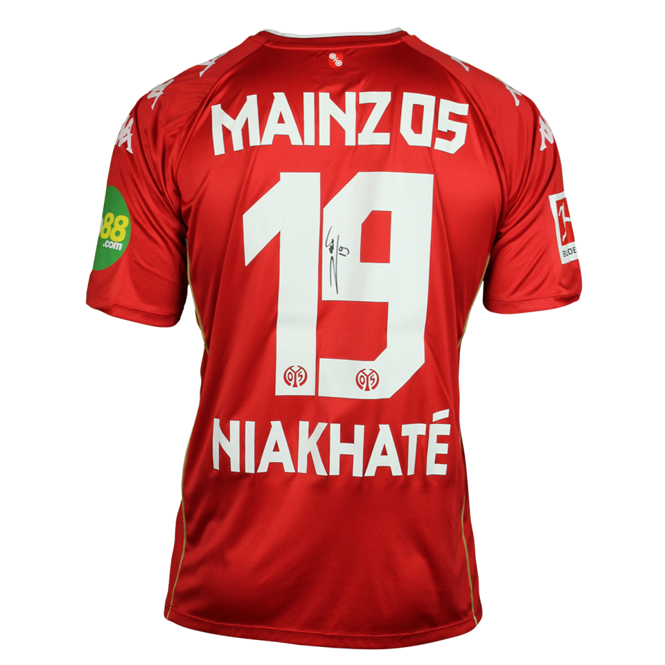 Moussa Niakhate Mainz 05 shirt