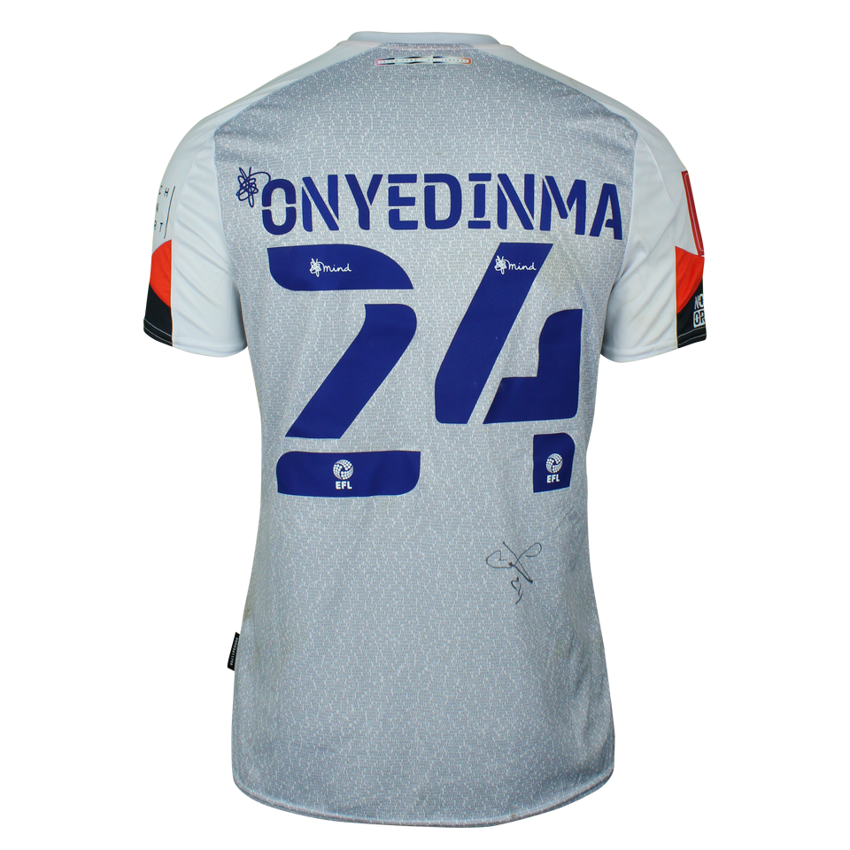 Camiseta Fred Onyedinma Luton Town