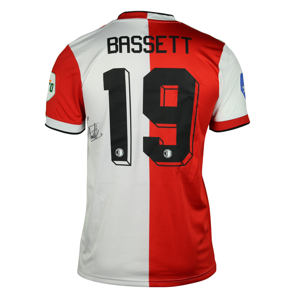 Cole Bassett Feyenoord shirt