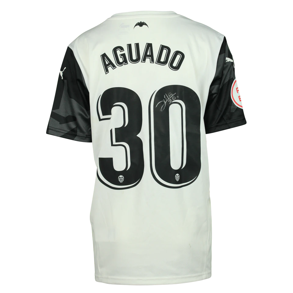 Valencia Women 팀의 Julia Aguado 셔츠