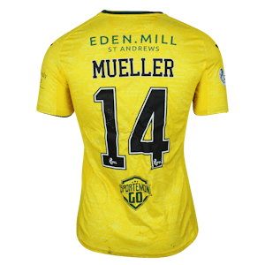 Christopher Mueller Hibernian jersey