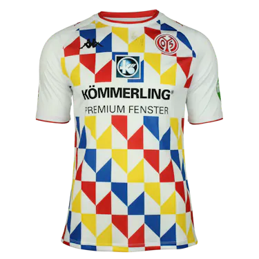 来自Mainz 05的Silvan Widmer 球衣