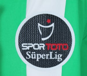 Altay Bayındır Fenerbahçe forması