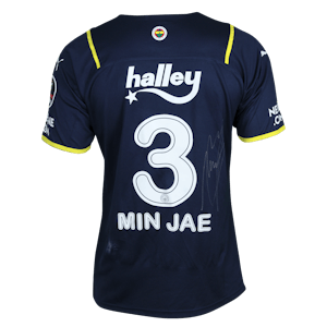 MinJae Kim Fenerbahçe camisa.