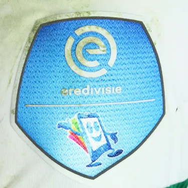 来自FC Groningen的Mike te Wierik球衣