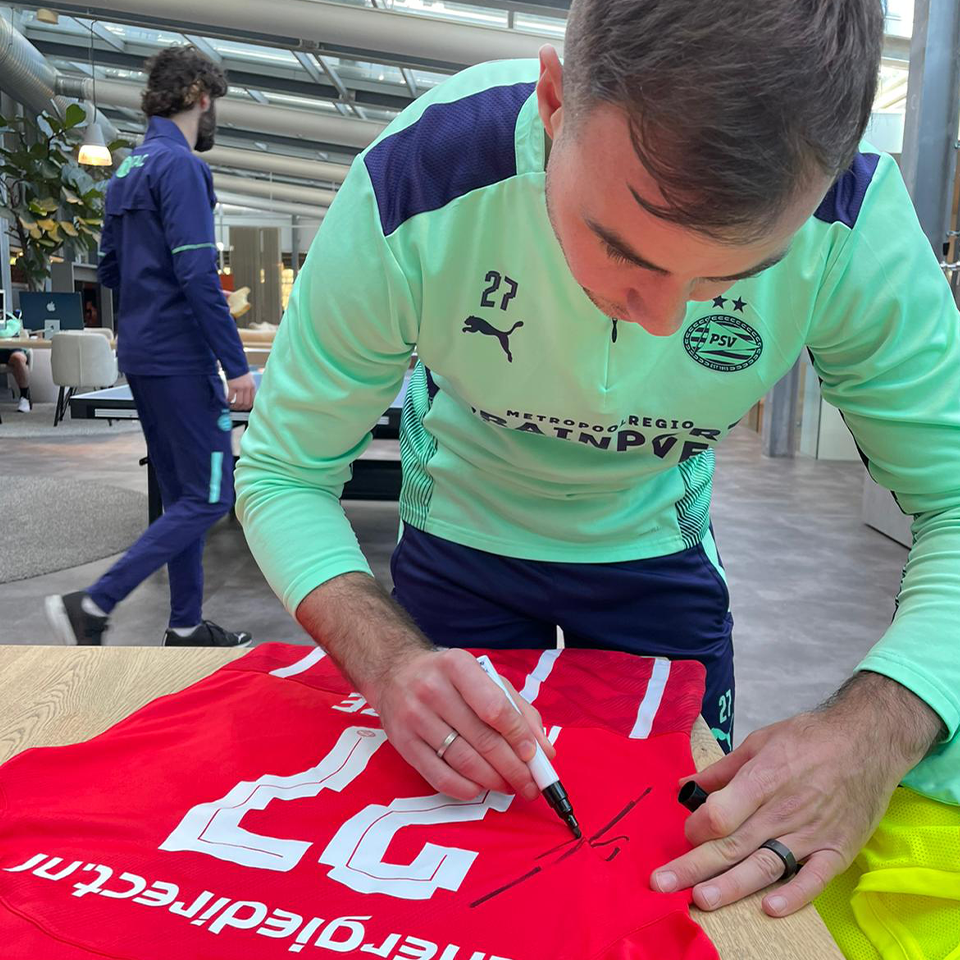 Mario Götze PSV shirt