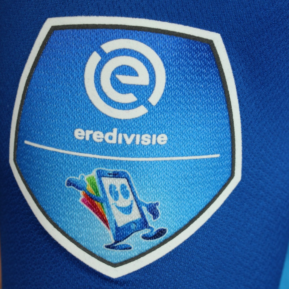 Robert Zwinkels  ADO Den Haag shirt
