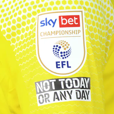 Kenny Tete Fulham forması