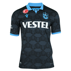 Yunus Mallı Trabzonspor shirt