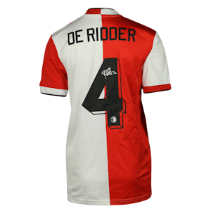 Robine de Ridder Feyenoord shirt
