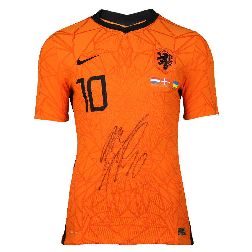 Memphis Depay Netherlands shirt