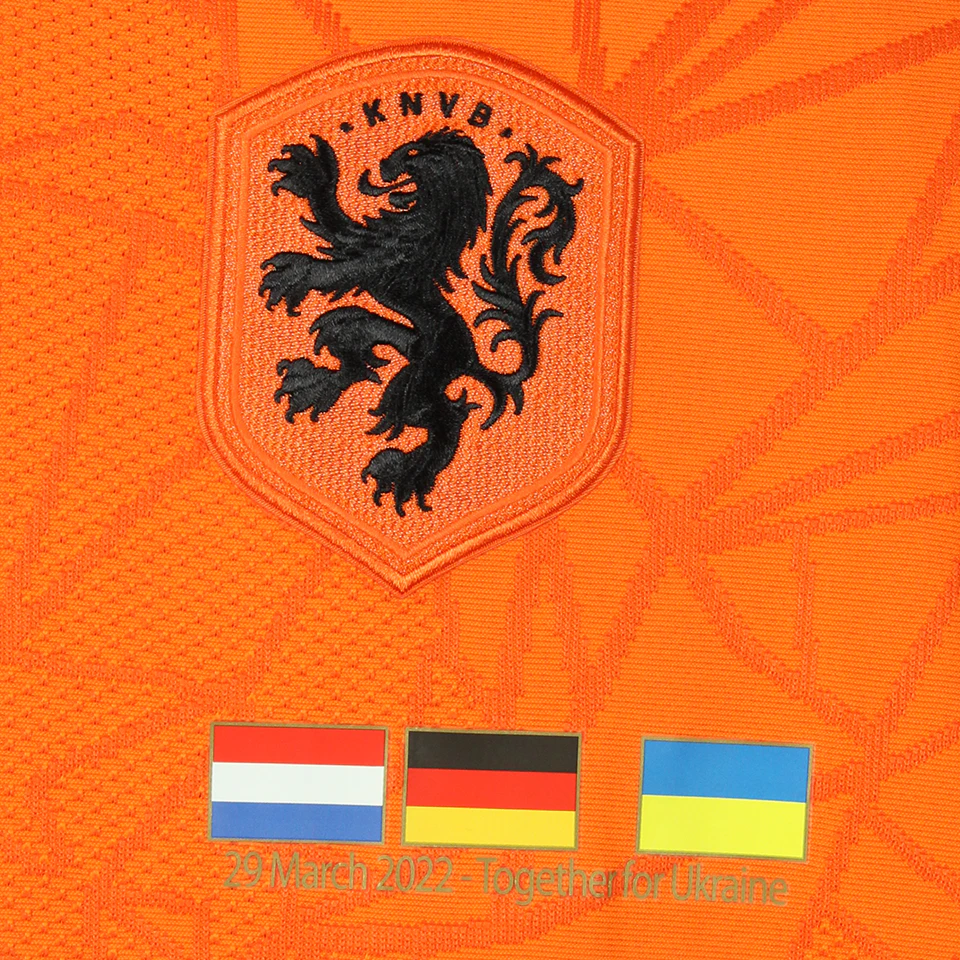 来自Netherlands的Davy Klaassen球衣