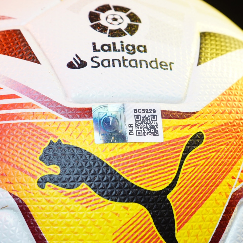 FC Barcelona Match Ball | Goal By Alves