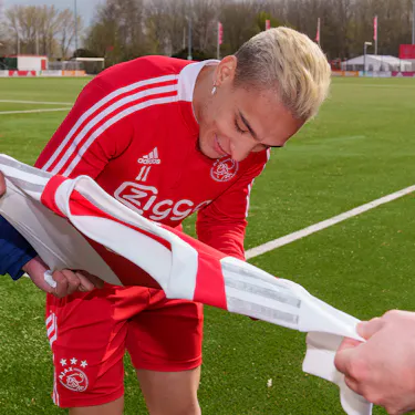Ajax-Trikot von Antony