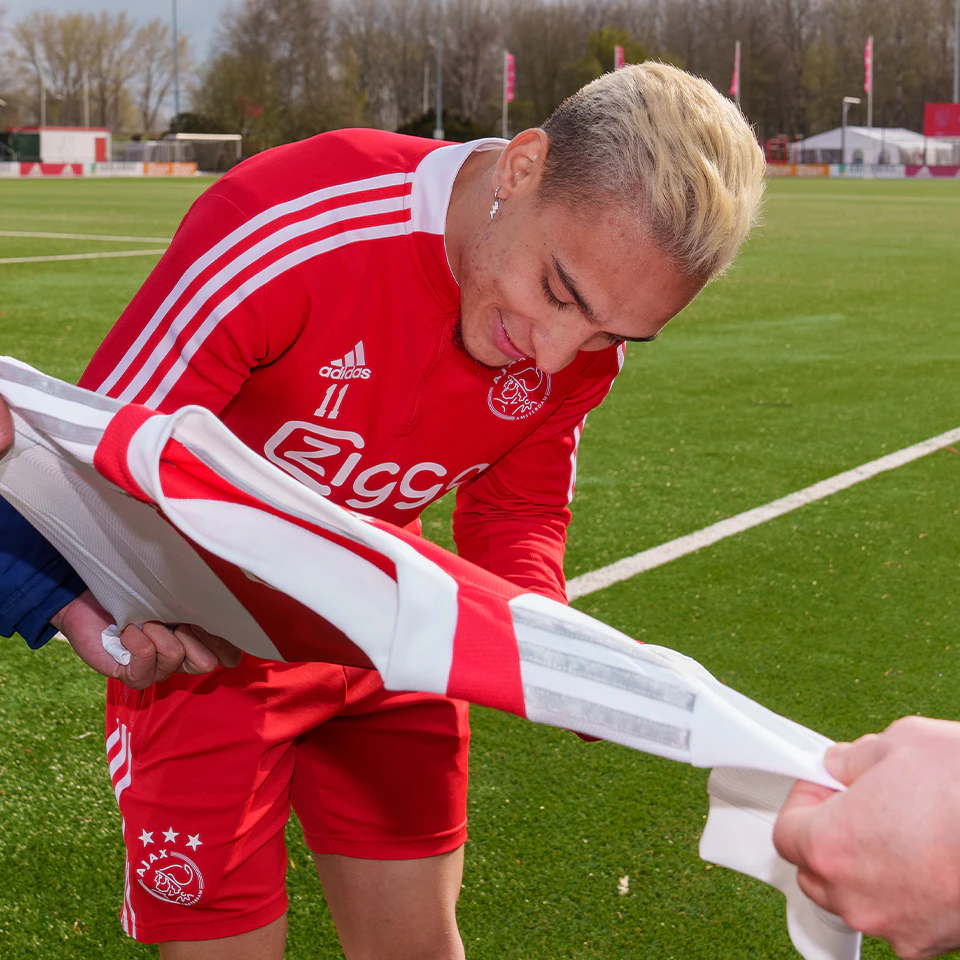 Ajax-Trikot von Antony