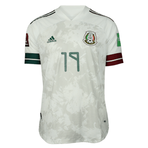 César Montes | Vs. Honduras