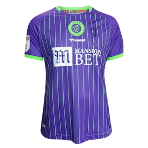 Matty James Bristol City のシャツ