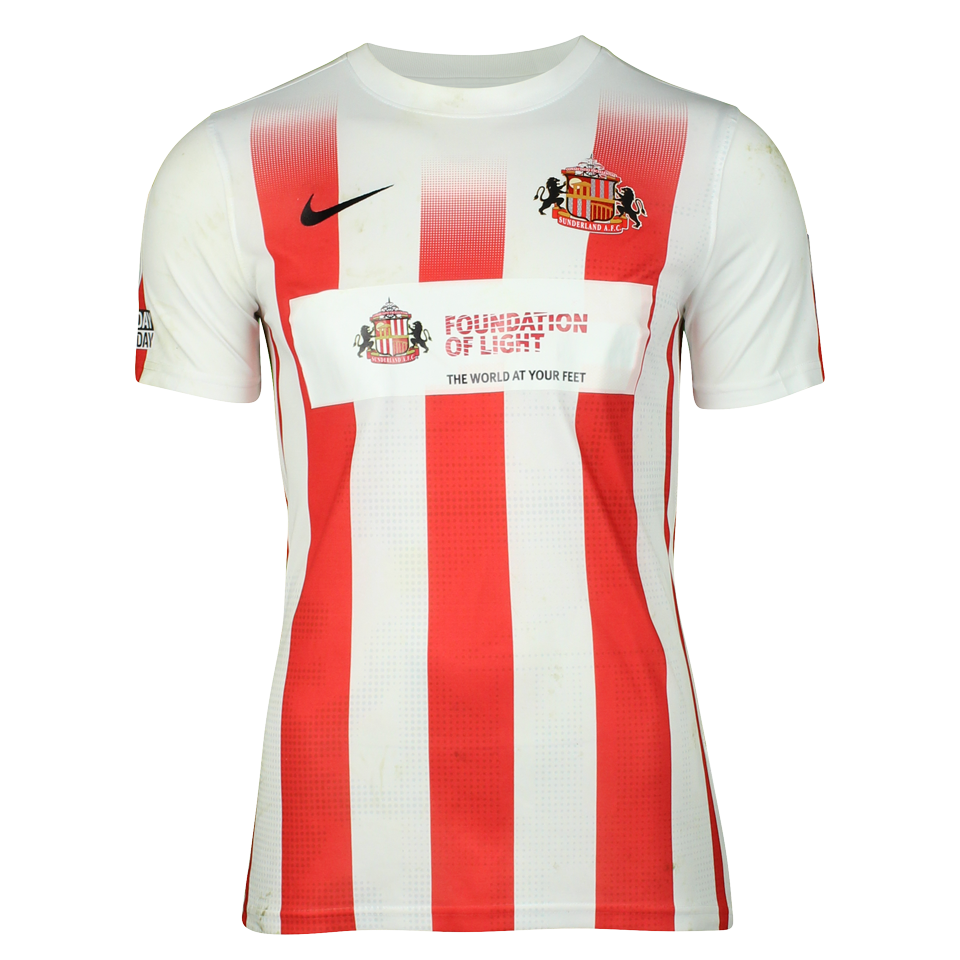 Luke O'Nien Sunderland のシャツ