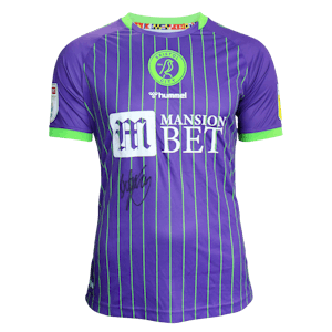 Tommy Conway Bristol City shirt