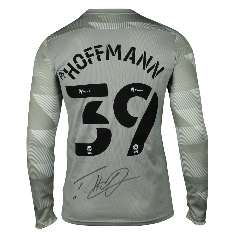 Ron-Torben Hoffmann Sunderland shirt