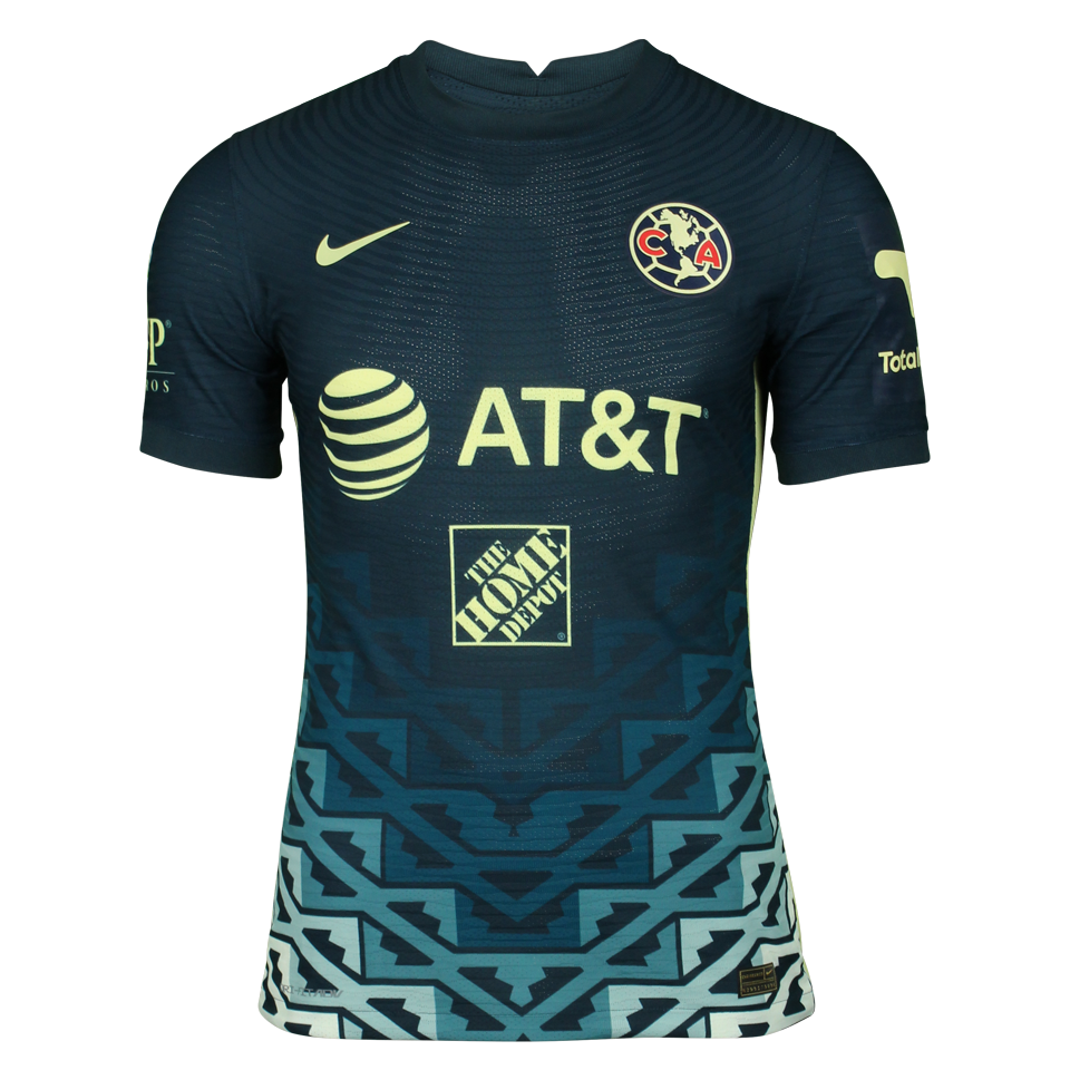 Salvador Reyes Club América shirt