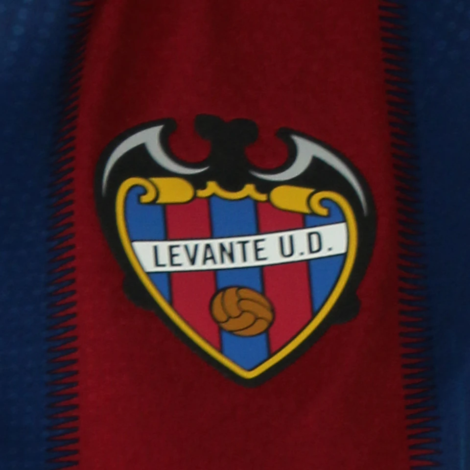 来自Levante Femenino的Paula Tomás球衣