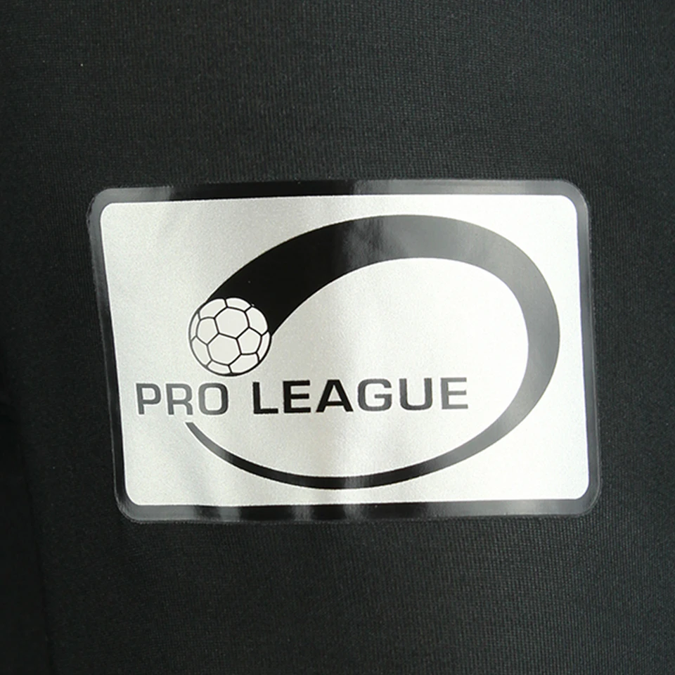 来自Club Brugge的Percy Tau 球衣