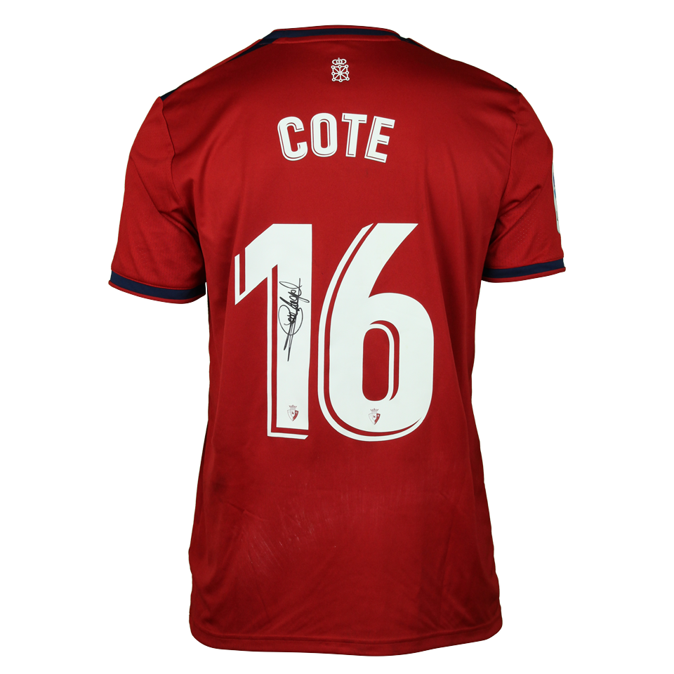 José Ángel Valdés Díaz CA Osasuna shirt