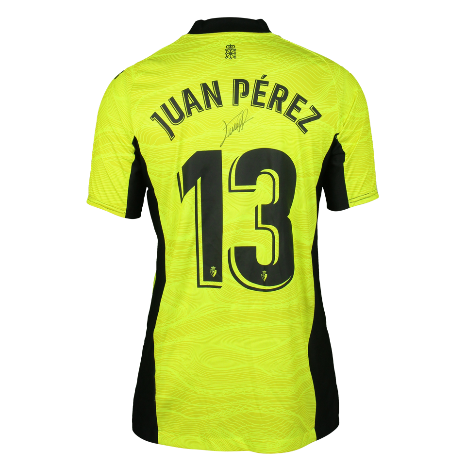 Juan Manuel Pérez Ruiz CA Osasuna shirt