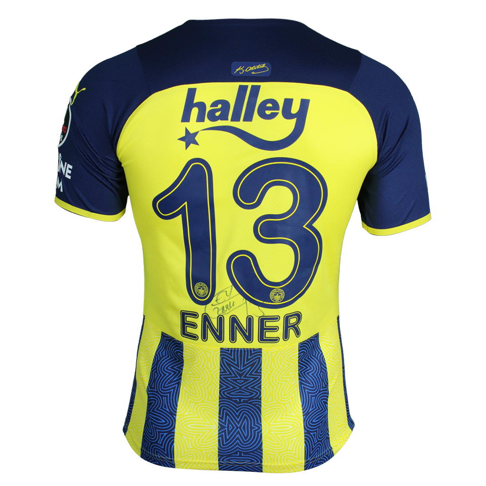 Enner Valencia  Fenerbahçe forması