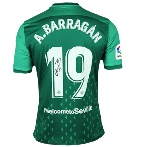 Antonio Barragán  Real Betis camisa.