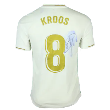 Toni Kroos | Real Madrid - Villarreal CF | MatchWornShirt