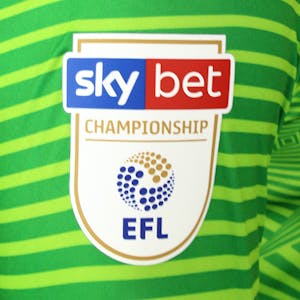 Daniel Bentley Bristol City shirt
