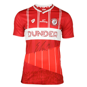 Niclas Eliasson Bristol City shirt