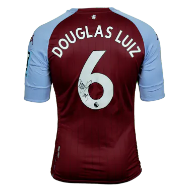 来自Aston Villa的Douglas Luiz 球衣