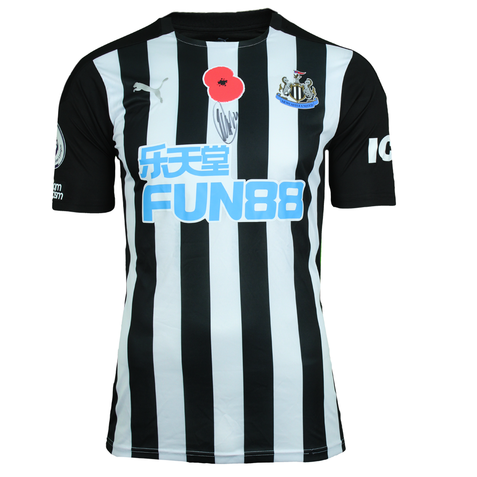 Isaac Hayden Newcastle United shirt