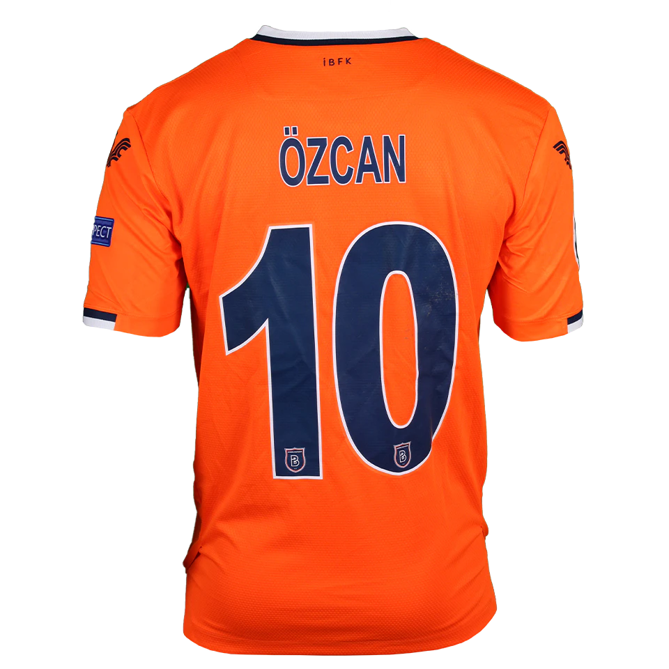 Berkay Özcan İstanbul Başakşehir jersey